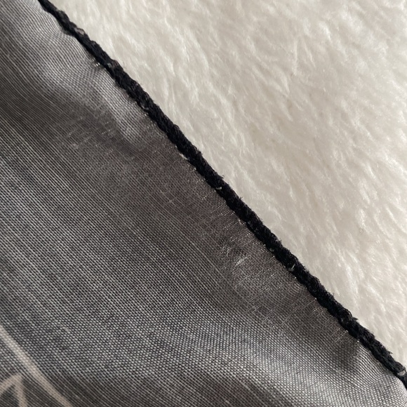 Dark brown paisley kerchief / bandana - Picture 16 of 17